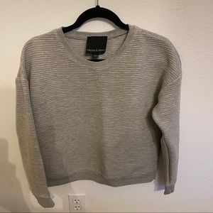 Harlowe & Graham ribbed grey sweater